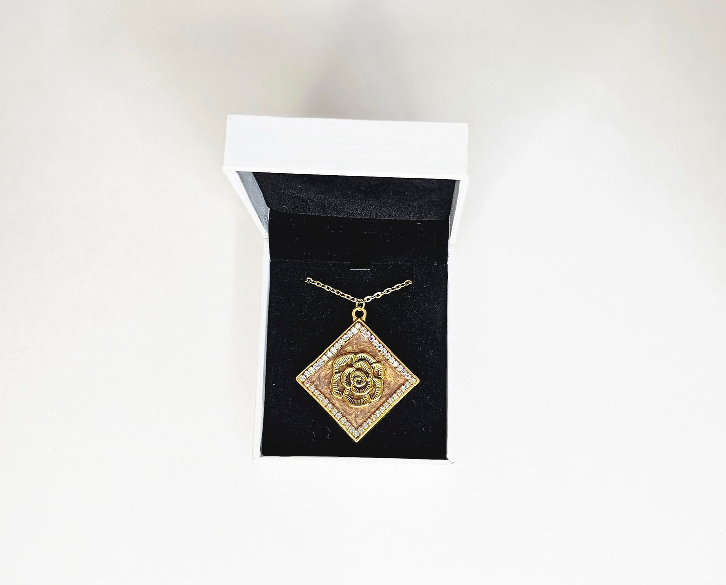 Flower Diamond Necklace