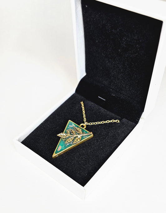 Pyramid Green Necklace