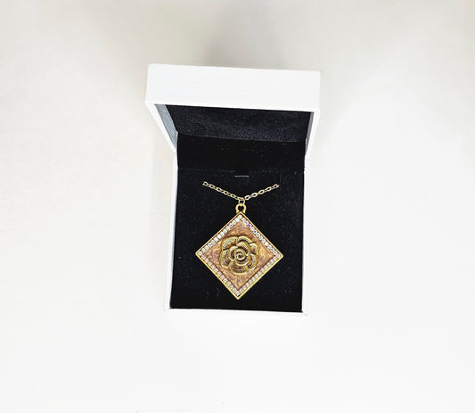 Flower Diamond Necklace